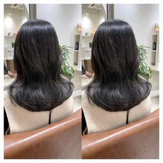 ミディアム カラー 村山 茉衣のヘアスタイル