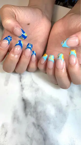 ネイル A MODO MIOのネイルデザイン