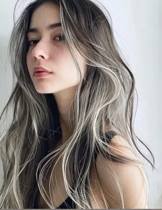 セミロング 韓国風くびれヘア/ 小顔レイヤー🧿小林のヘアスタイル