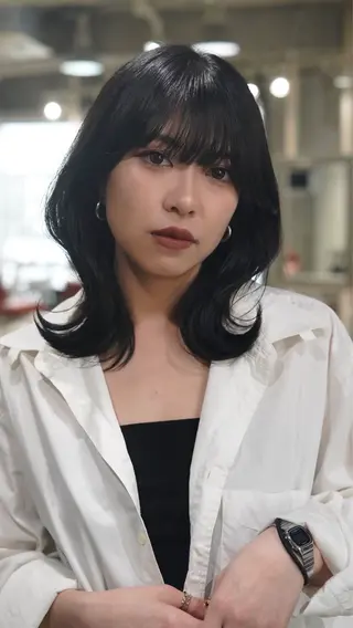 ミディアム yelm所属・🫒オリーブカラー ミディアムレイヤー✨のヘアスタイル