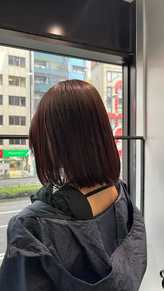 ミディアム カラー 新宿/アシスタント AiNAのヘアスタイル