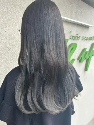 ロング 河田 ゆかりのヘアスタイル