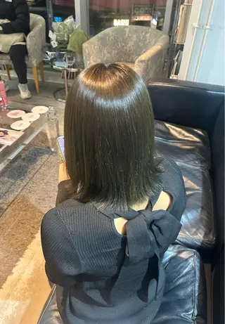 セミロング 赤み・黄み消し/ 透明感/🍃そうたのヘアスタイル