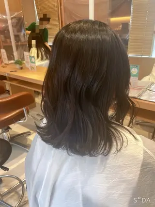 ミディアム 大八木 美咲のヘアスタイル