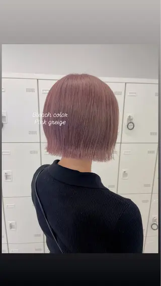 ショート カラー 🤍💕ブリーチカラ ーAyaka💕🤍のヘアスタイル