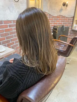 セミロング tocolaso 柏所属・根本 瑠実のヘアスタイル