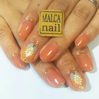 ネイル MALCAnail(マルカネイル)所属・荒木 莉奈のネイルデザイン