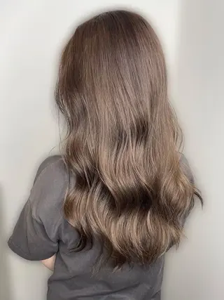 ロング 有村 涼のヘアスタイル