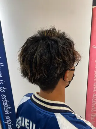 ショート パーマ メンズ 橋本 琉磨のヘアスタイル