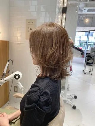 ミディアム カラー ボブ/ハイトーン 立川loose 下田のヘアスタイル