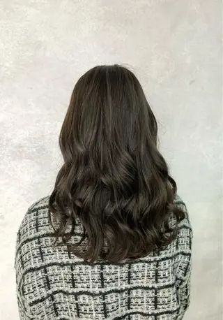 セミロング カラー 統括マネージャー/ 髪のドクター/前原悟のヘアスタイル