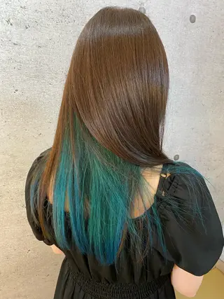 ロング カラー Ando Raycoのヘアスタイル