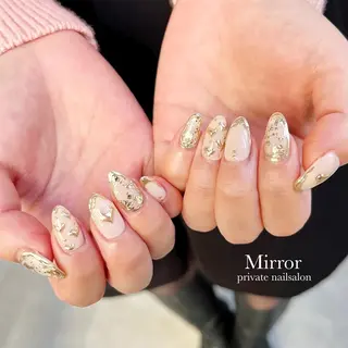 ネイル nailsalon Mirrorのネイルデザイン