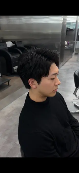 カラー RETOUCH by fifth メンズサロン【レタッチ バイ フィフス】所属・fifth原宿 A:Ri🧸のヘアスタイル