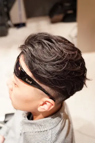 ミディアム パーマ メンズ GAKU 岳人のヘアスタイル