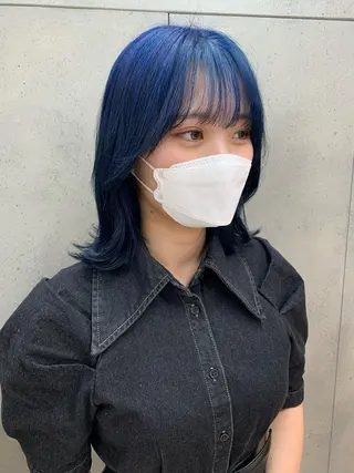 ミディアム カラー raika .のヘアスタイル