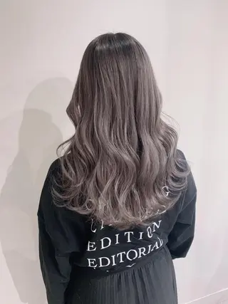 ロング カラー ブリーチとエクステ 最後の砦🤍アミルのヘアスタイル