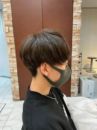 メンズ ⭐️透け感カラー /齊藤容史⭐️のヘアスタイル