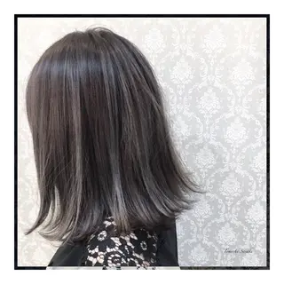 カラー ササキ トモシのヘアスタイル