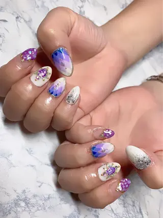 ネイル 菅野 愛花のネイルデザイン