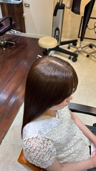 ロング カラー OASIS AVEDA東武船橋所属・佐藤 帆桃のヘアスタイル