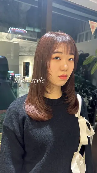 セミロング 銀座/ハイトーン ミツイハルトのヘアスタイル