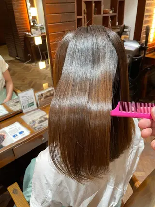 ミディアム stylist YUTOのヘアスタイル
