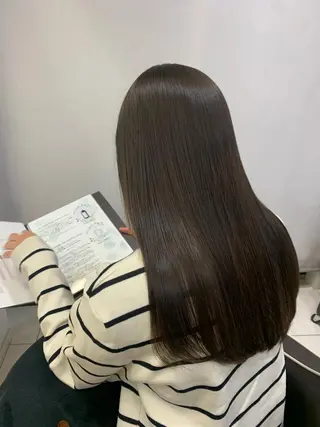 ロング 🌫️縮毛矯正/髪質 改善/ゆずる🌫️のヘアスタイル