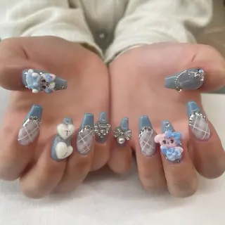 ネイル 💎🐰 saki. m 🐰💎のネイルデザイン