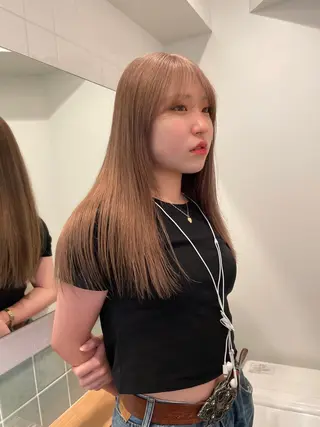 ロング カラー laff 新宿所属・ボブ/ケアパーマ/ レイヤー/縮毛矯正のヘアスタイル