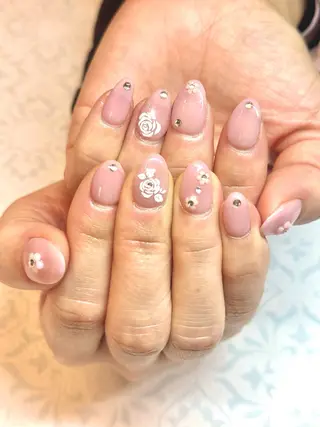 ネイル Reauty NailSalonのネイルデザイン