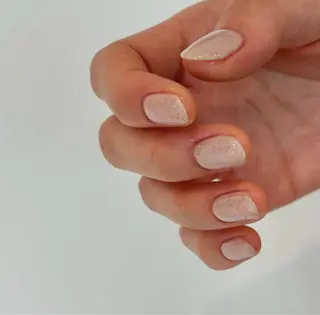 ネイル Aya Mauleaのネイルデザイン