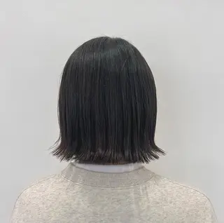 ショート 切りっぱなしボブ 👩🏼ミニボブのヘアスタイル