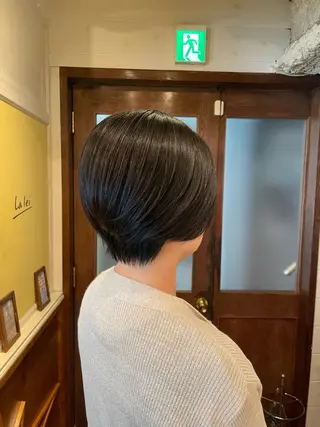 ショート ボブ/縮毛矯正/レイ ヤー♡Natsukiのヘアスタイル