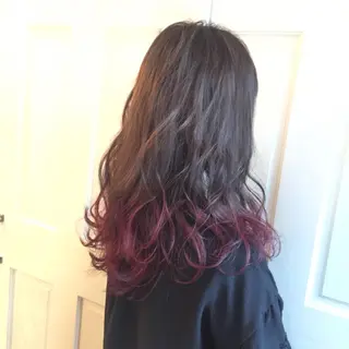 セミロング カラー ホワイト&レイヤーカ ットエクステ長畠俊輔のヘアスタイル