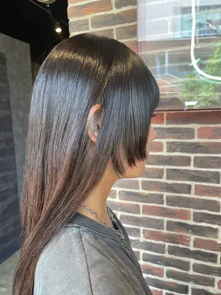 ロング Hair salon 6所属・ジュニアスタイリスト 照井奈保子のヘアスタイル