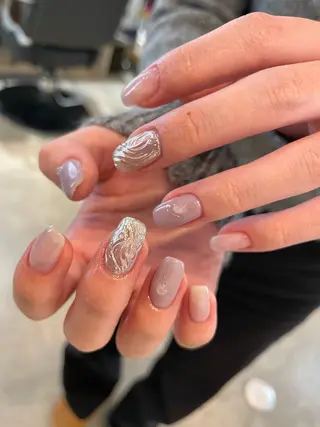 ミディアム m kaori𓃟のネイルデザイン