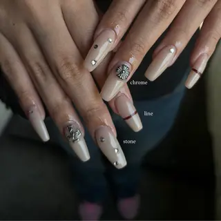 ネイル AYANO / BINELのネイルデザイン