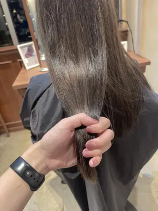 セミロング シンタニナオト /梅田茶屋町のヘアスタイル