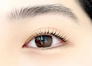 マツエク・マツパ lucil 杉原の眉毛・アイブロウイメージ