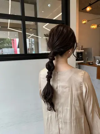 ロング ヘアアレンジ OLSEN D.B.A BALLOON HAIR所属・さとう あやかのヘアスタイル