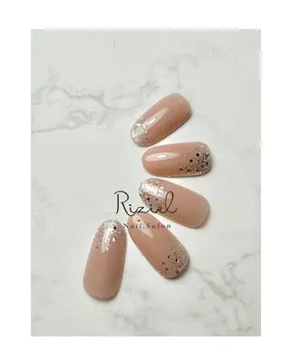 ネイル Riziel 💅のネイルデザイン