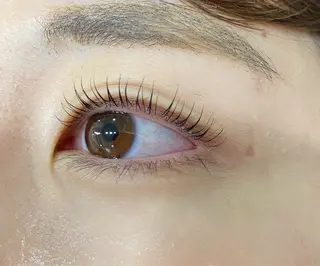 マツエク・マツパ 須貝 スガイの眉毛・アイブロウイメージ