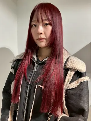 カラー スギヤマ シユのヘアスタイル