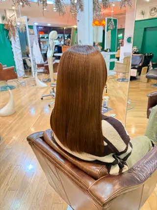 ロング カラー 八木 琴実のヘアスタイル