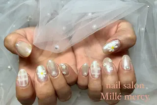ネイル millemercy ミルメルシーのネイルデザイン