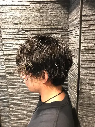ミディアム メンズ ヒロ銀座 新橋日比谷口所属・ギンザ ヒロのヘアスタイル
