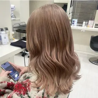 ロング ダブルカラー特化✨ /透明感カラーゆりあのヘアスタイル