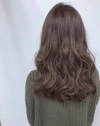 カラー ロング GiseL ジゼル六本松のヘアスタイル