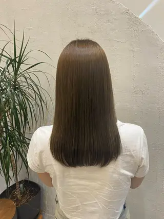 セミロング 西川 結のヘアスタイル